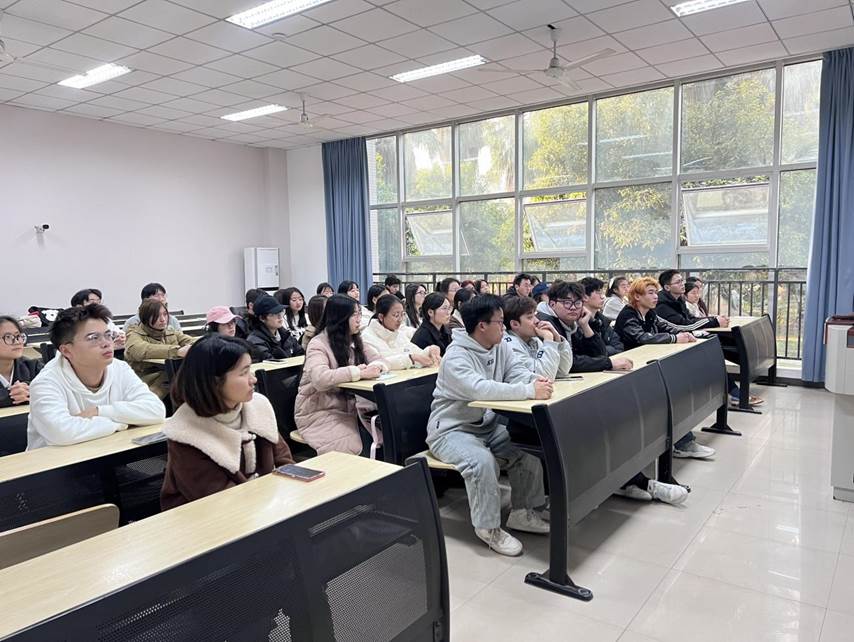 77A21CAA3AB97EB2A15629E8D5EE586F