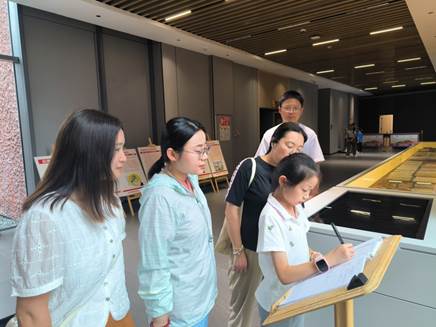 说明: F:\0建筑工程学院组织员电脑电子文件档案归档\BaiduSyncdisk\DQ13宣教统战\DQ13-6稿件简报\2025年度\活动照片\七一党日活动\IMG_20250629_122500_1.jpg