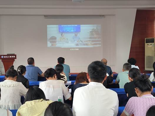 说明: F:\0建筑工程学院组织员电脑电子文件档案归档\BaiduSyncdisk\DQ13宣教统战\DQ13-6稿件简报\2025年度\活动照片\7月教职工大会理论学习师德培训\IMG_20250701_142604.jpg